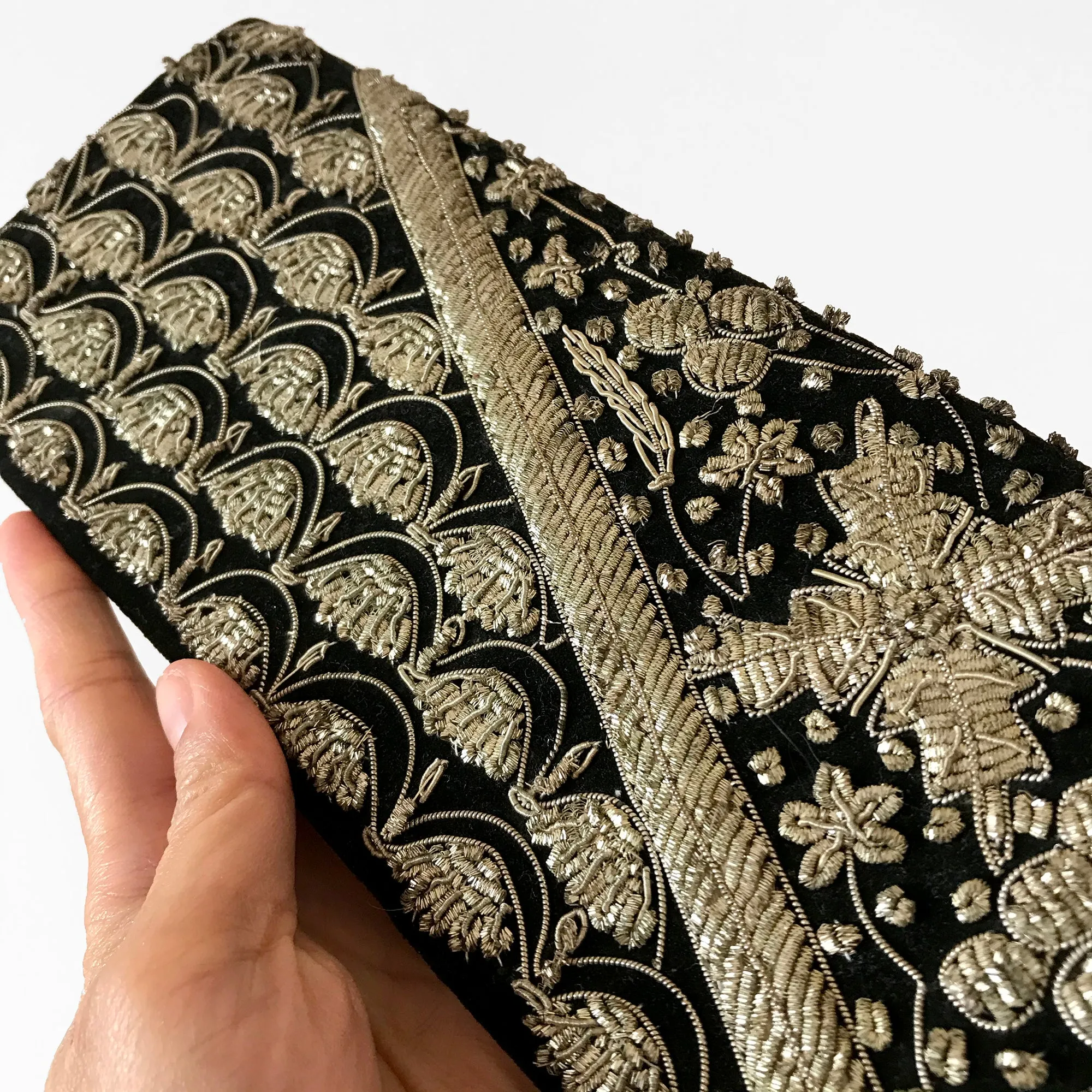 1960s Black Velvet Silk Encrusted Beaded Evening Clutch Purse