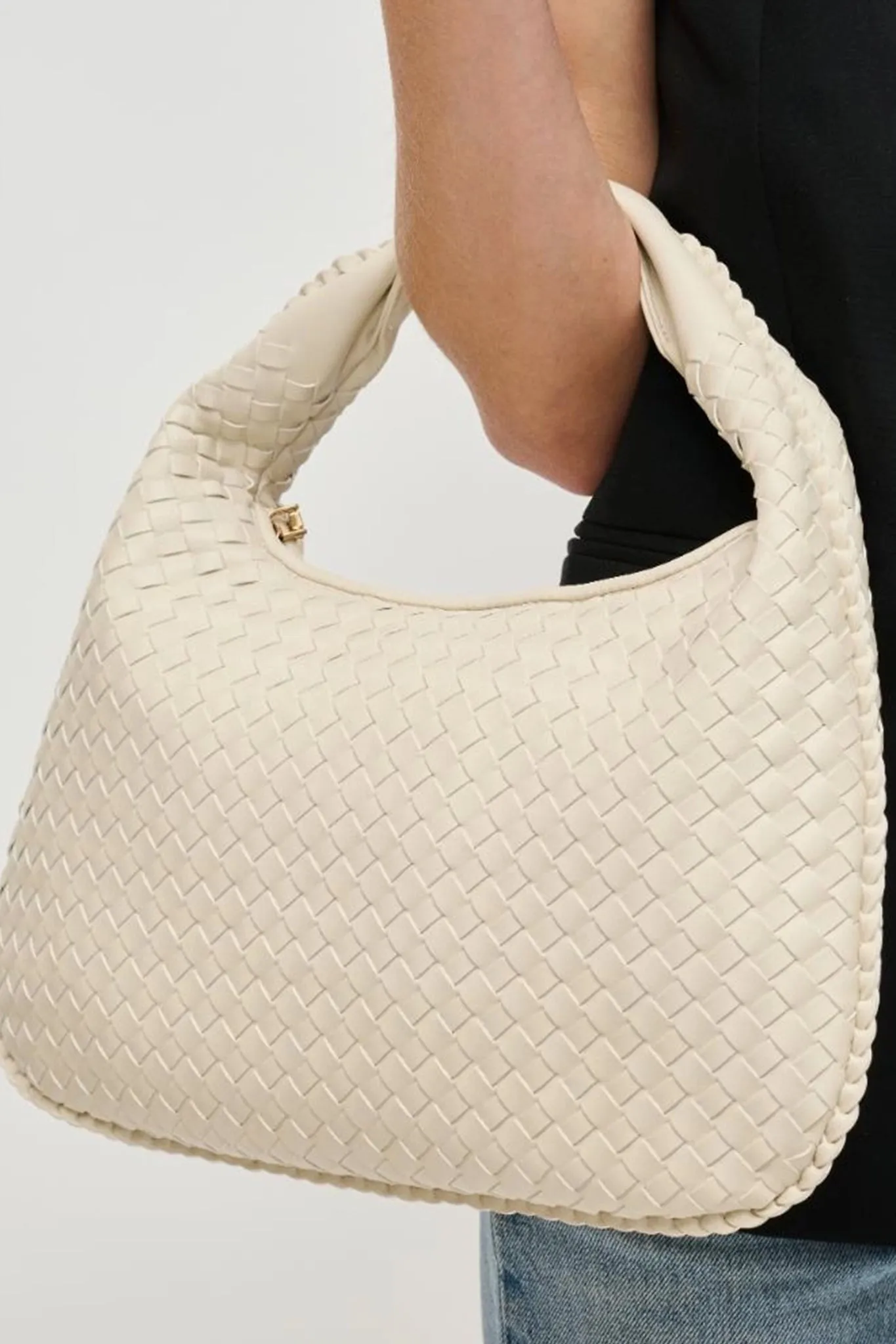 Adela Woven Hobo in Oatmilk