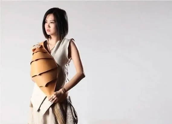 Beetle Chest Bag