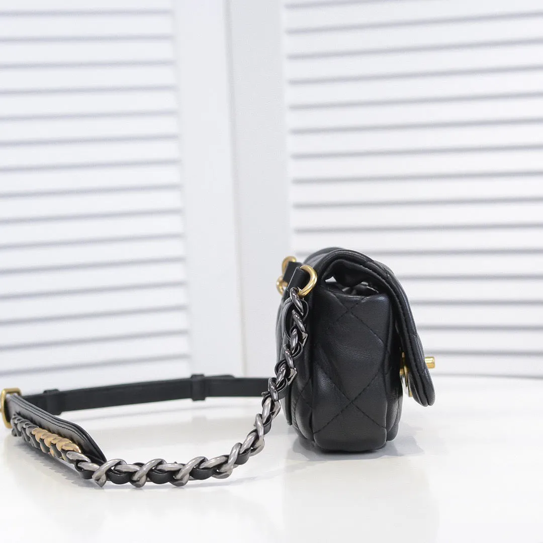 CC552 CC Belt Bag / 7.9x2.2x3.9inch