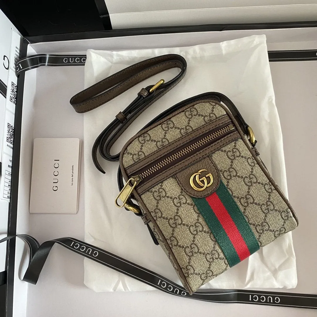 Designer Bags by Gucci 074