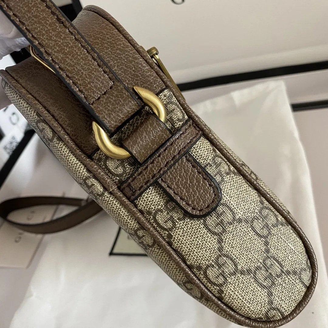 Designer Bags by Gucci 074