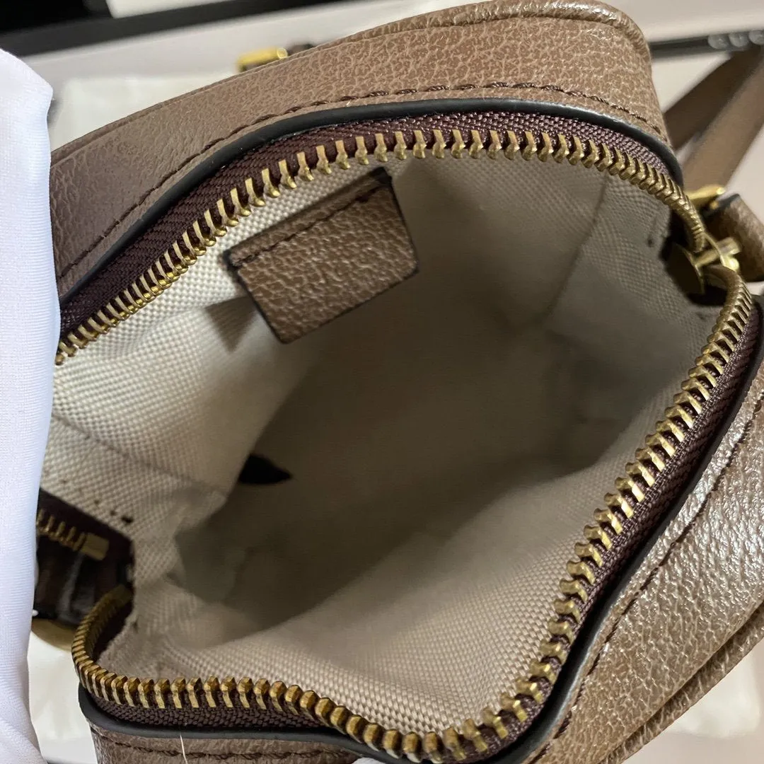 Designer Bags by Gucci 074