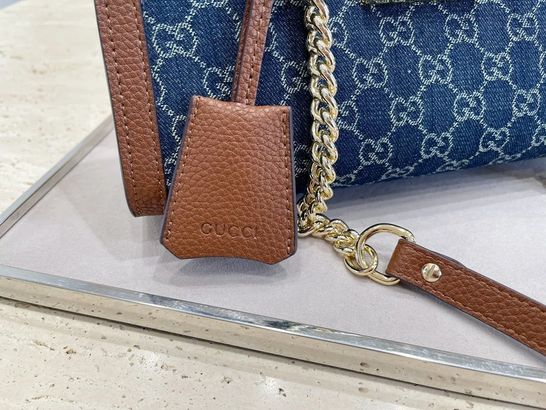 Designer Bags by Gucci 172