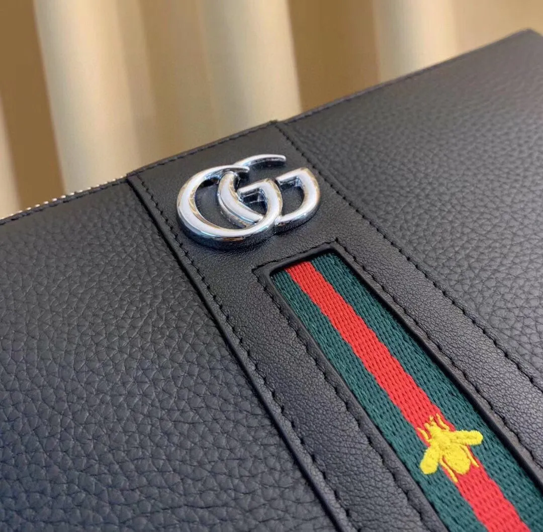 Designer Bags by Gucci 233