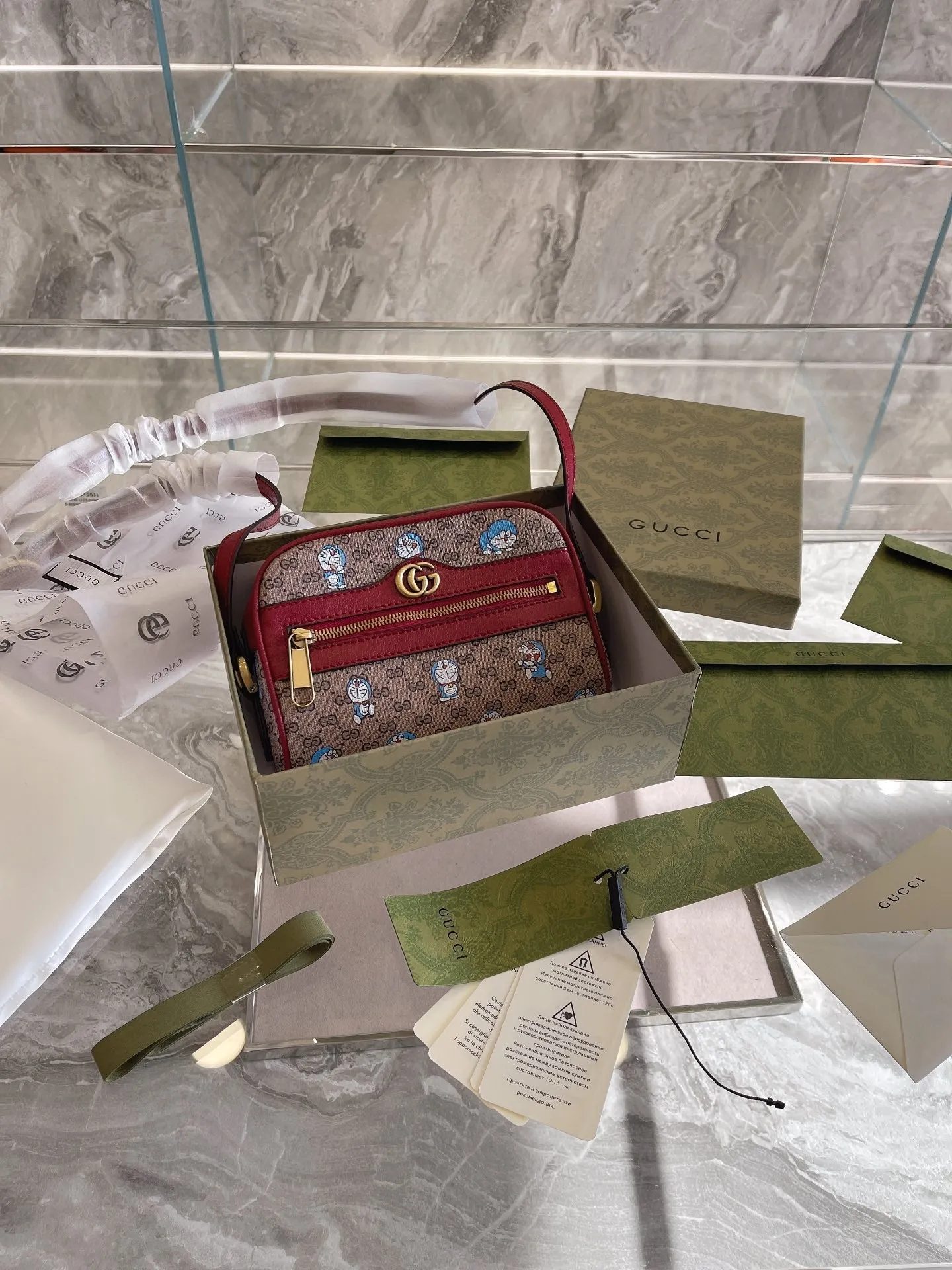 Designer Bags by Gucci 255