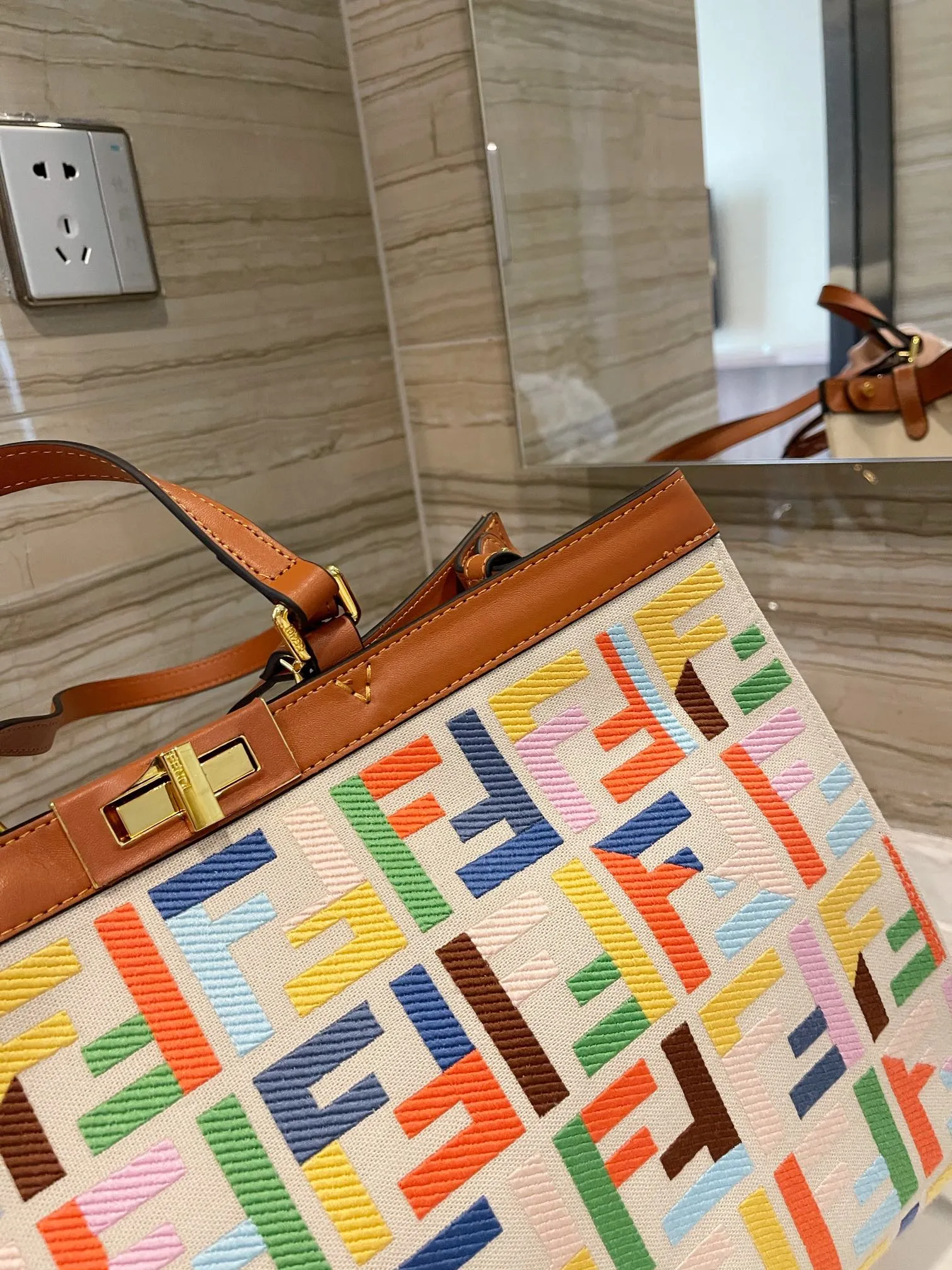 EN   Designer bags by Fendi 141