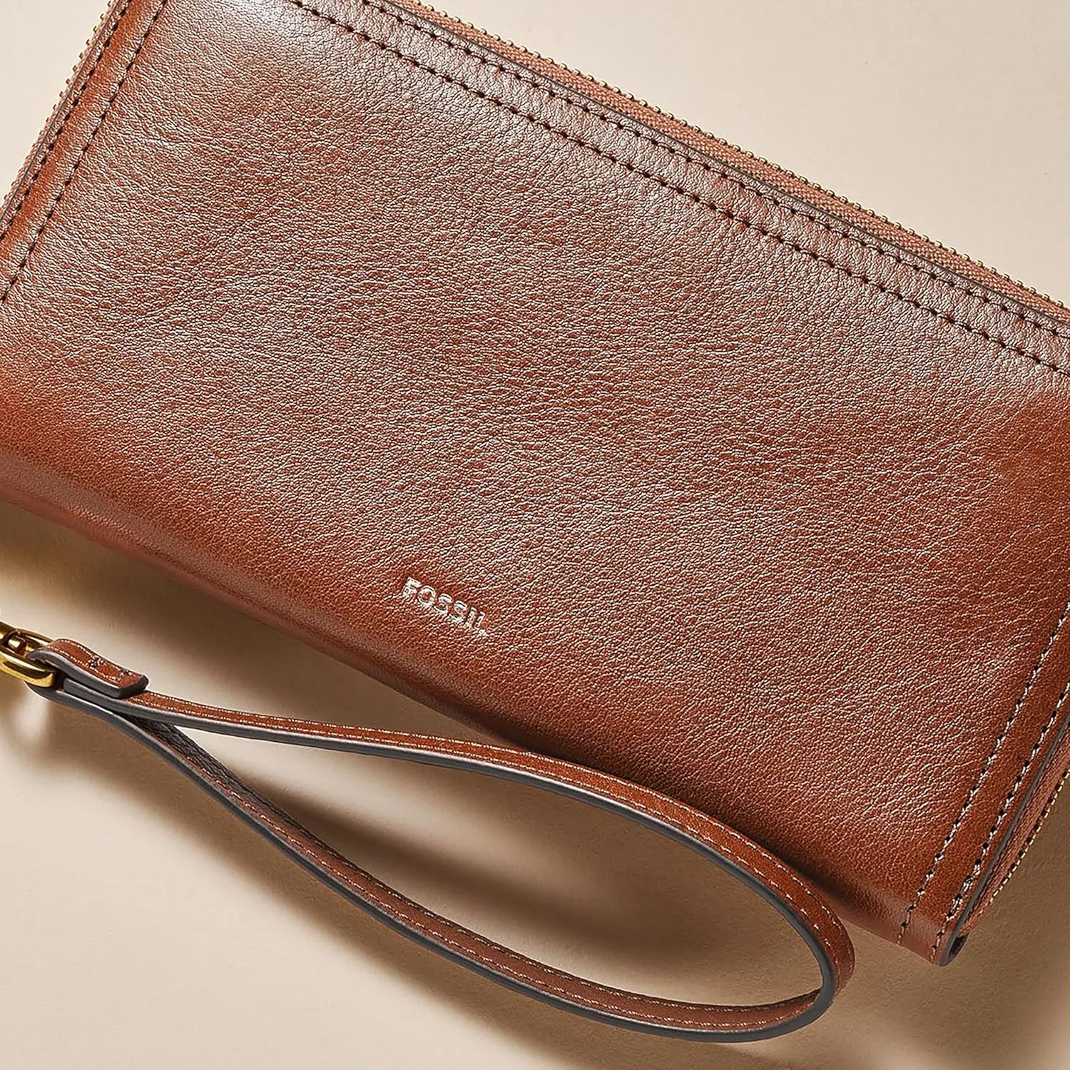 Fossil Women's Logan RFID-Blocking Zip Around Clutch Wallet with Wristlet Strap