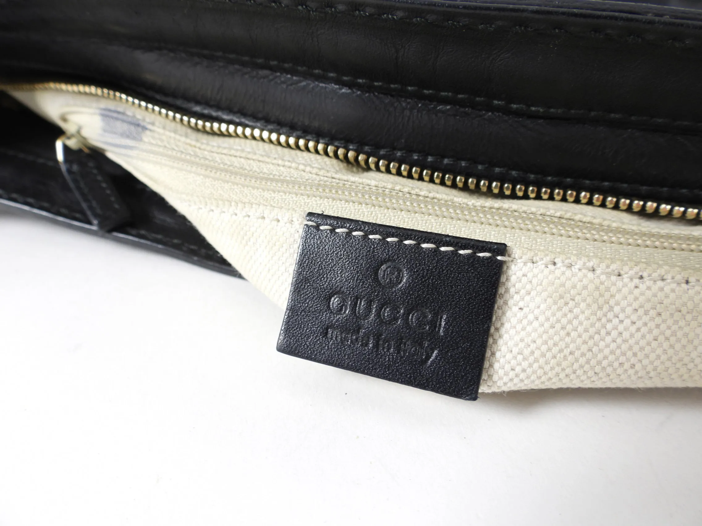 Gucci Black Monogram Canvas Sukey Messenger Shoulder Bag