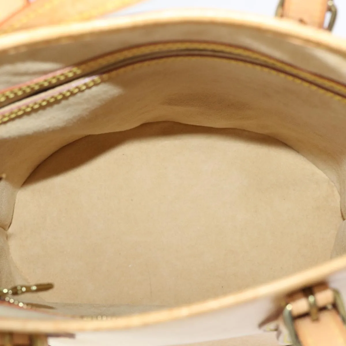 Louis Vuitton Bucket Pm  Leather Shoulder Bag ()