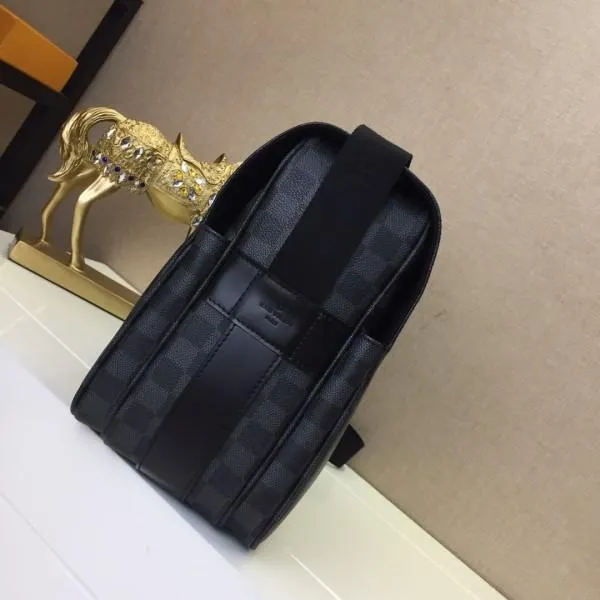 Naviglio Damier Graphite Canvas Messenger Bag