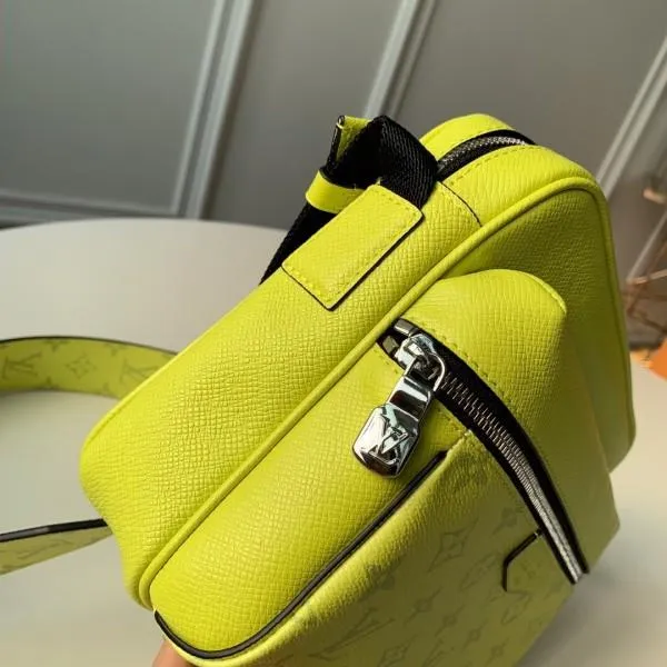 Outdoor Messenger Bag M30239 Yellow 2019 Collection